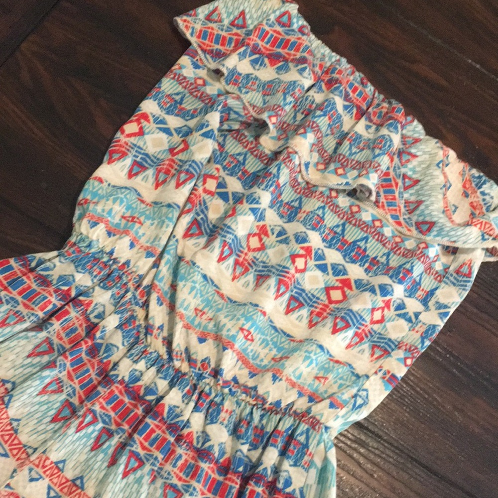 Aztec pattern strapless romper - Picture 2 of 4